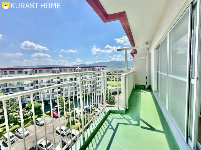 イトーピア向日マンションC棟　7階のバルコニー