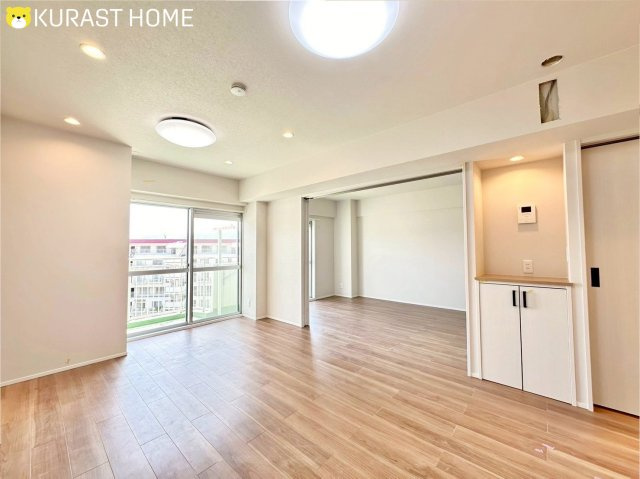 イトーピア向日マンションC棟　7階の居間・リビング