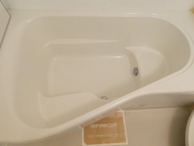 アーバン松本の浴室|バスタイムが楽しみなおしゃれな浴槽です