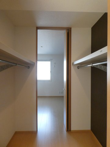 アーバン松本の収納|ｳｫｰｸｲﾝｸﾛｰｾﾞｯﾄ