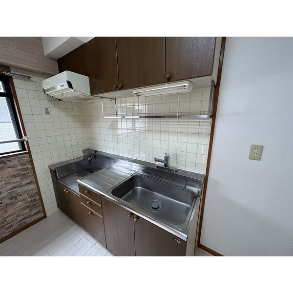 ファミール大津のキッチン