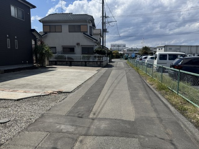 深谷市小前田第４　の前面道路含む現地写真|現地前面道路（2025年04月15日）撮影