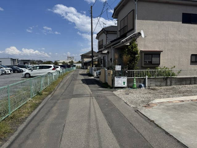 深谷市小前田第４　の前面道路含む現地写真|現地前面道路（2025年04月15日）撮影