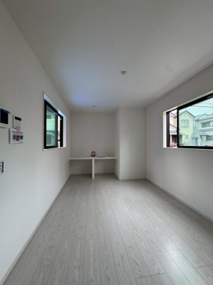 【居間・リビング】 | 緑区鳥澄2期　新築戸建　 | キャンペーン対象物件です♪詳細は弊社ホームページもしくはスタッフまでお気軽にお問合せ下さいませ♪ お役に立てる自信があります♪