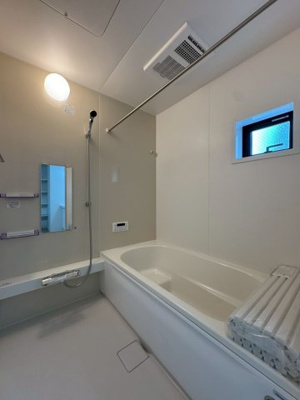 【浴室】 | 緑区鳥澄2期　新築戸建　 | キャンペーン対象物件です♪詳細は弊社ホームページもしくはスタッフまでお気軽にお問合せ下さいませ♪ お役に立てる自信があります♪