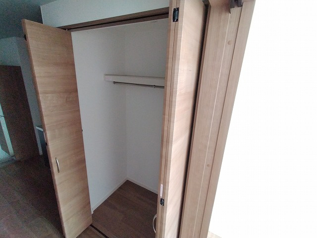 神戸市須磨区行幸町３丁目のアパートの収納|クローゼット