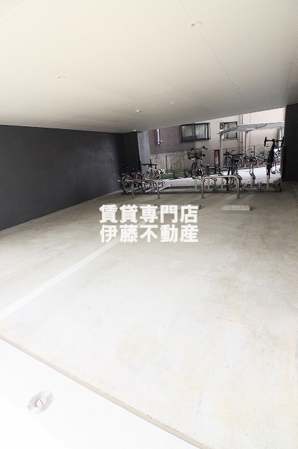 SOLメイクス浄心天神山の駐車場