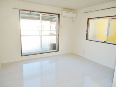 【洋室】 | 伍番館