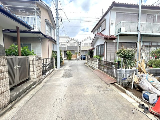 西東京市住吉町１丁目　新築一戸建　西武池袋線　ひばりヶ丘の前面道路含む現地写真