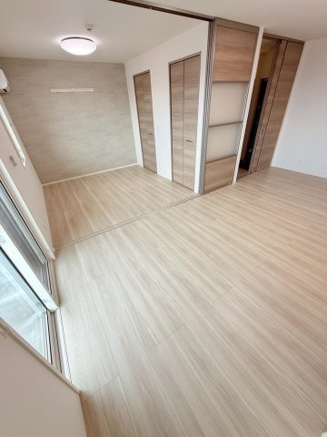 ロータスヒル　A棟の居間・リビング