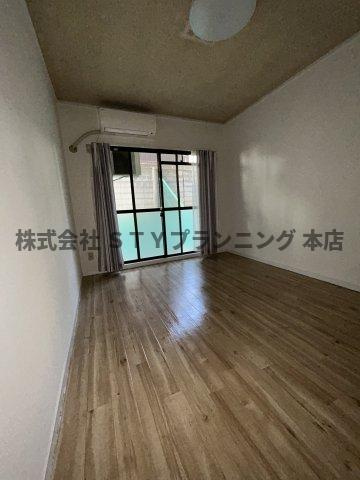 仲介手数料０円！ドール滝子の居間・リビング