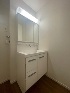 【独立洗面台】 | 名古屋市瑞穂区荒崎町705　新築一戸建て　 | キャンペーン対象物件です♪詳細は弊社ホームページもしくはスタッフまでお気軽にお問合せ下さいませ♪ お役に立てる自信があります♪