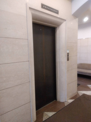 【エントランス】 | 新宿ミハマビル