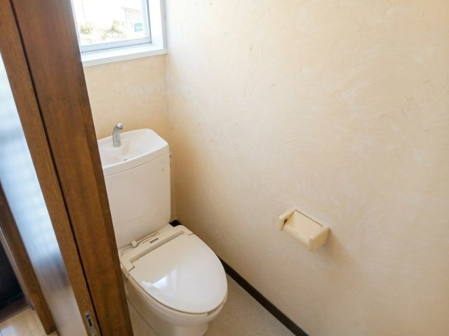 熊谷市小八林　中古戸建のトイレ|１階　トイレ