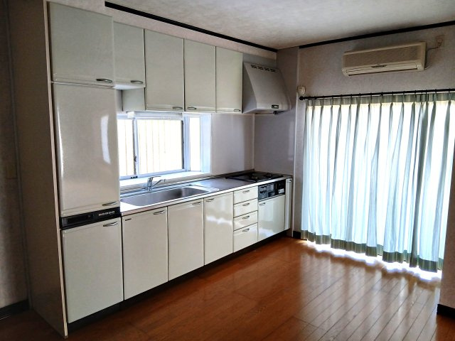 熊谷市小八林　中古戸建のダイニング