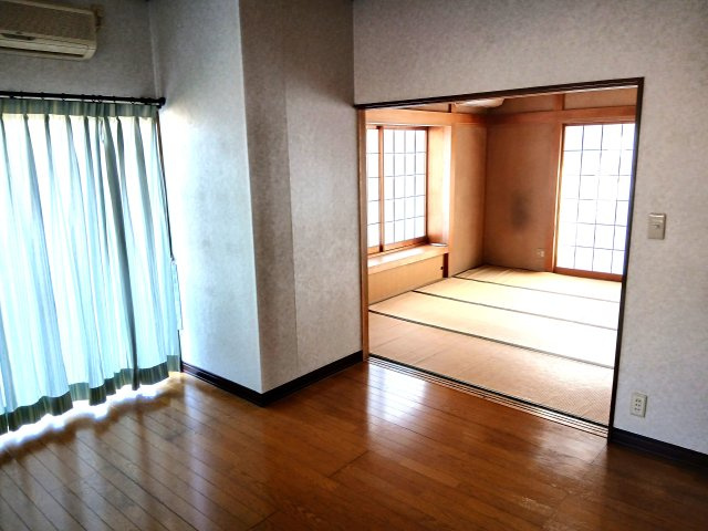 熊谷市小八林　中古戸建のダイニング