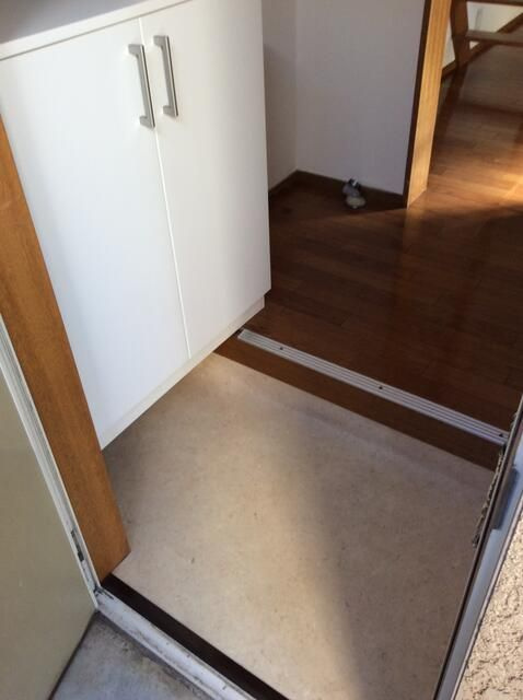 ビーンズ国立の玄関