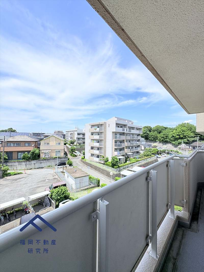 春日サンハイツ3棟の展望