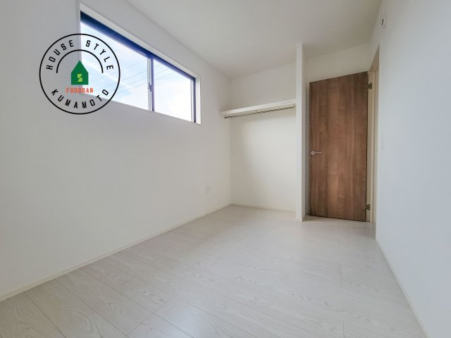 合志市幾久富第5-2棟（2号棟）　の子供部屋|穏やかな光が差し込む室内には、穏やかな時間が流れます。