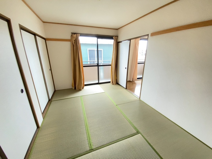 熊本市南区野口１丁目のアパートの和室