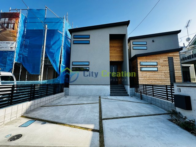 藤沢市大庭　デザイナーズ分譲住宅B棟の外観