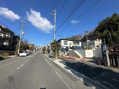 【前面道路含む現地写真】 | 西宮市　岡田山　新築戸建2区画