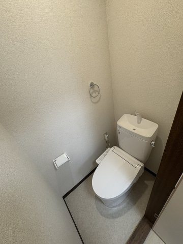 CHハイツのトイレ|2025年5月　温水洗浄便座　入れ替え済み