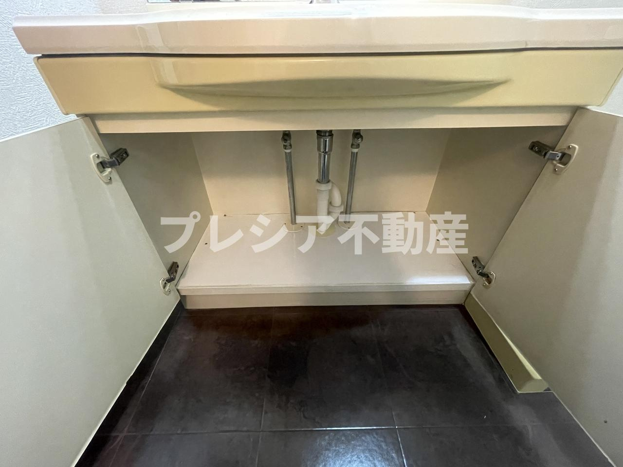 ロイヤルハイツ甲子園口の収納