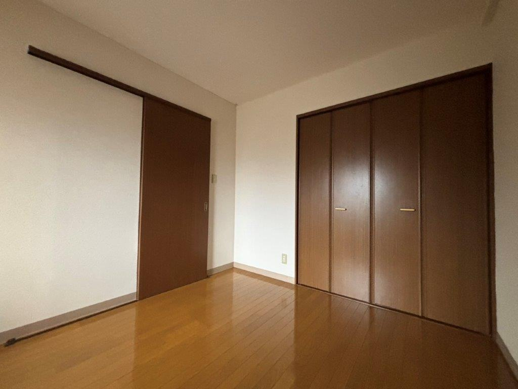 OTHマンションの寝室