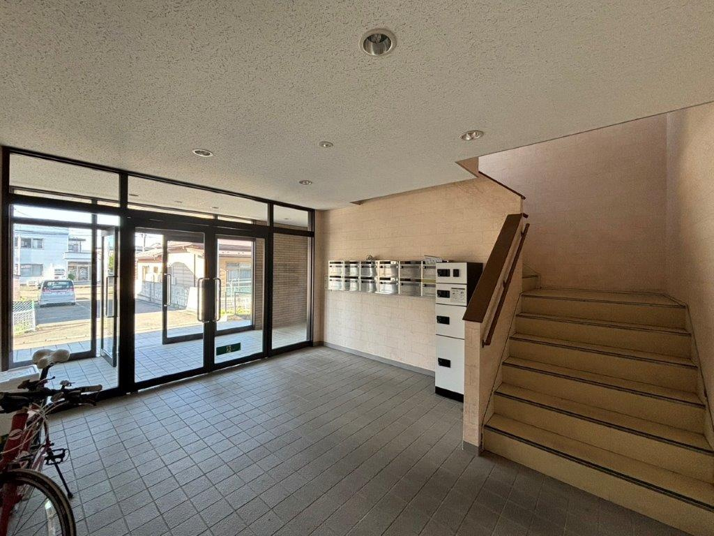 OTHマンションのエントランス