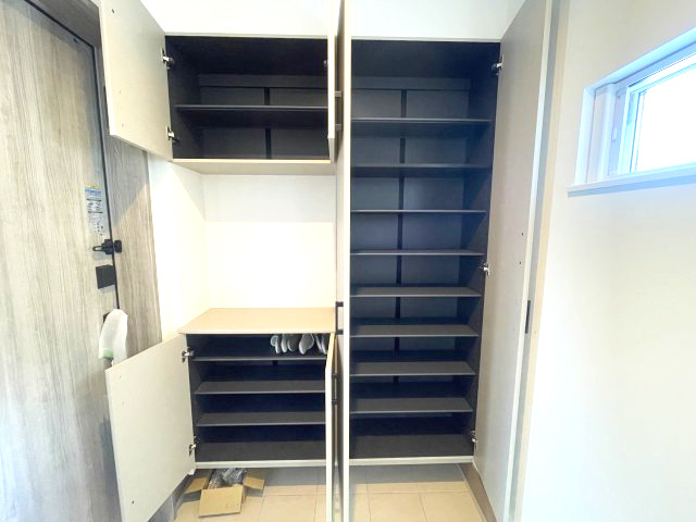 廿日市市大野字鯛ノ原　№35622の収納|大容量シューズボックス