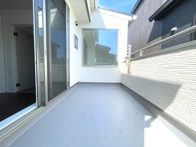 廿日市市大野字鯛ノ原　№35622のバルコニー|南面なので
洗濯物が快適に干せます。