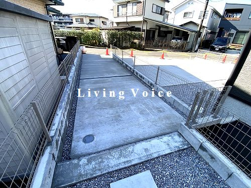 【駐車場】 | 【仲介手数料０円】小田原市栢山第1期　新築一戸建て　1号棟　全4区画 | 【仲介手数料０円】小田原市栢山第1期　新築一戸建て　全4区画