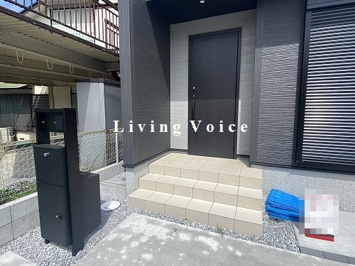 【エントランス】 | 【仲介手数料０円】小田原市栢山第1期　新築一戸建て　1号棟　全4区画 | 1号棟【仲介手数料０円】小田原市栢山第1期　新築一戸建て　全4区画
