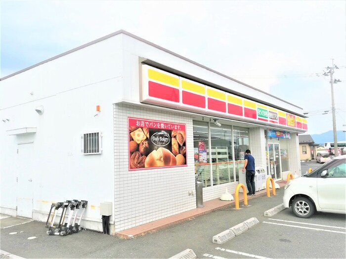 D-room姉体Ⅱの周辺