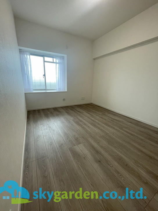 ジョイ茅ヶ崎第２ビルの寝室