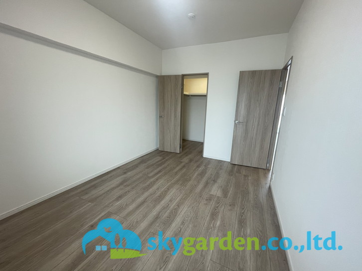 ジョイ茅ヶ崎第２ビルの洋室