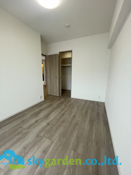 ジョイ茅ヶ崎第２ビルの洋室