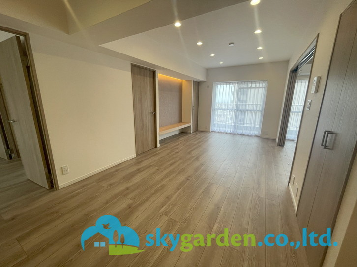 ジョイ茅ヶ崎第２ビルの居間・リビング