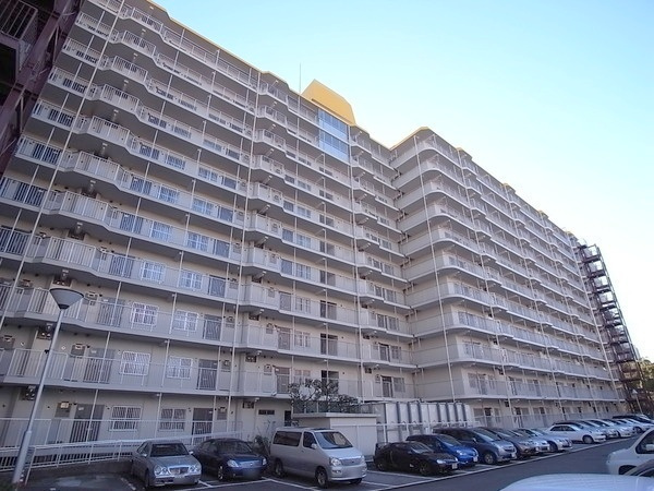 マンション東陽町　専用庭付　リ　フォーム済の外観