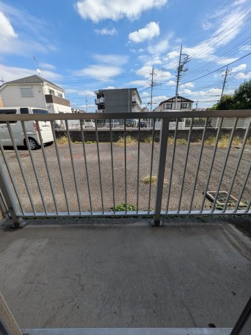 フローレンス秋川のバルコニー