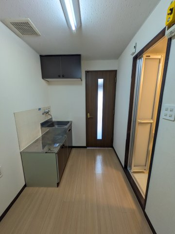 フローレンス秋川の玄関