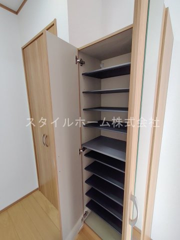 プランドール今宮の収納