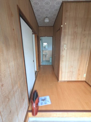 【玄関】 | コーポラス飯国