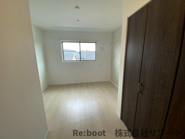 MOK-TERRACE GYOTOKU（モックテラスギョウトク）の洋室