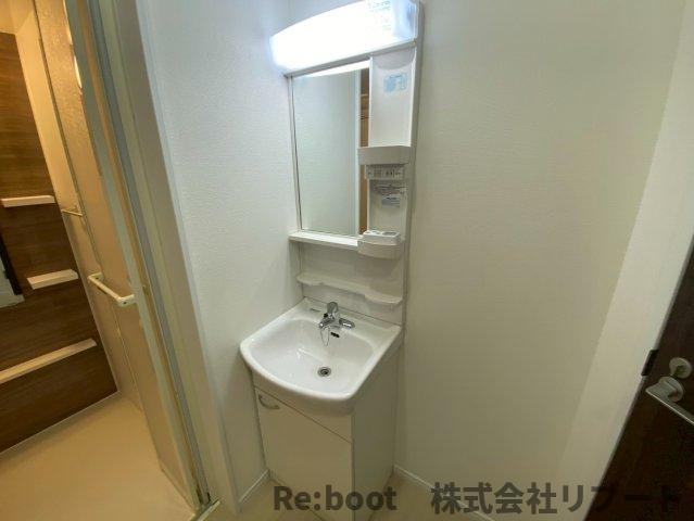 MOK-TERRACE GYOTOKU（モックテラスギョウトク）の独立洗面台