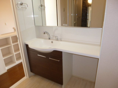 【独立洗面台】 | ナウリヴィエール | シャンプードレッサー