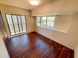 【洋室】 | ブラウトリエ