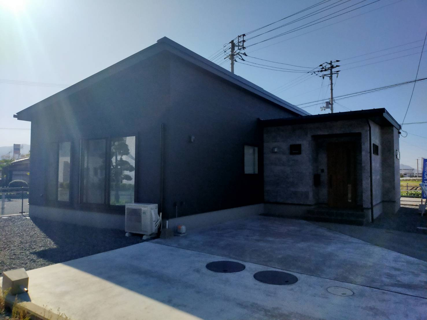 西条市小松町新屋敷1号地の外観