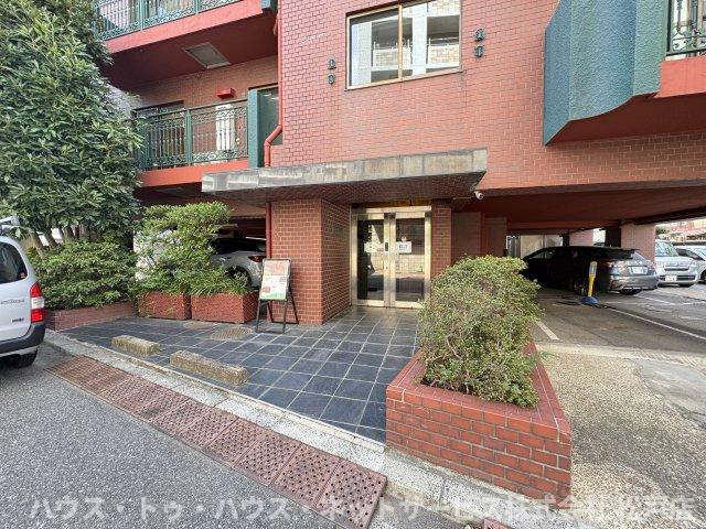 ブリックハイツのエントランス